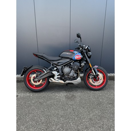 TRIUMPH Trident 660 Triple Tribute
