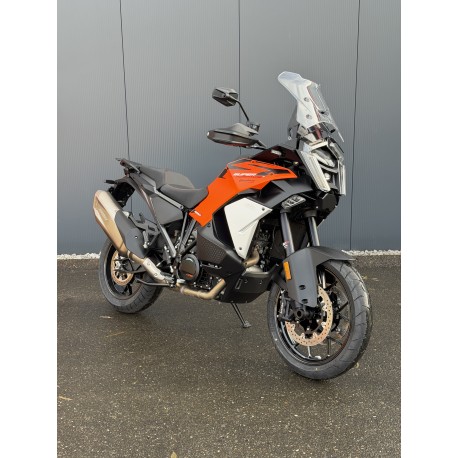 2026 KTM 1390 Super Adventure S EVO Orange